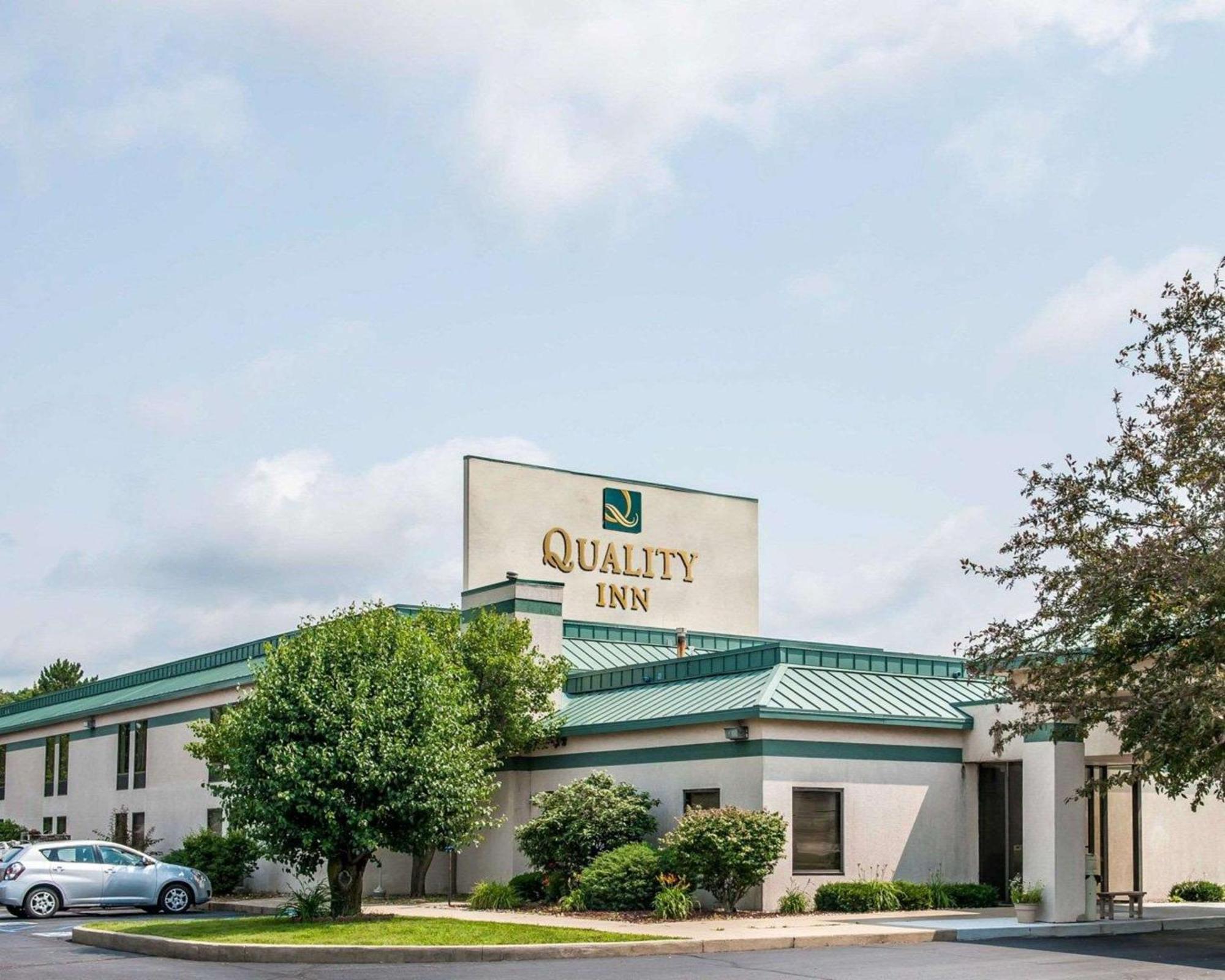 Quality Inn Rochester South Exterior photo